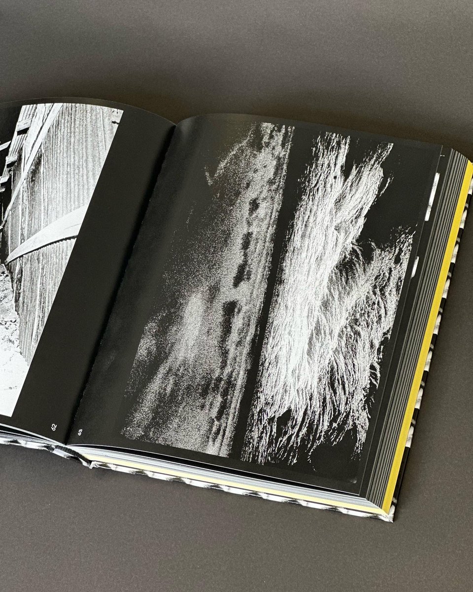 This exhaustive, electrifying retrospective of Daido Moriyama, accompanying the major exhibition at @TPGallery looks at every stage of Moriyama’s extensive career, including his extraordinary images as well as his conceptual contributions to photography. …estelpublishing.penguinrandomhouse.de/book/Daido-Mor…