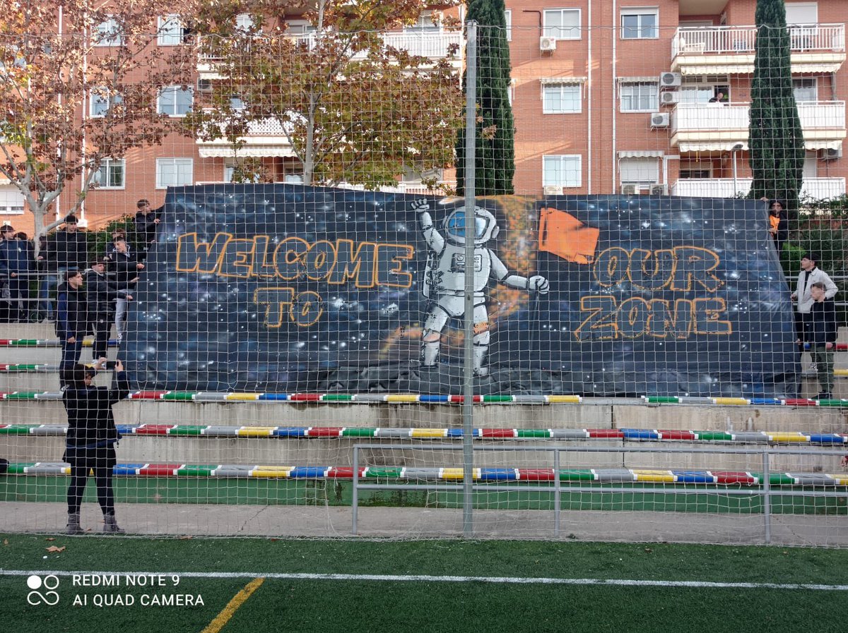 Sigamos disfrutando🧡🖤