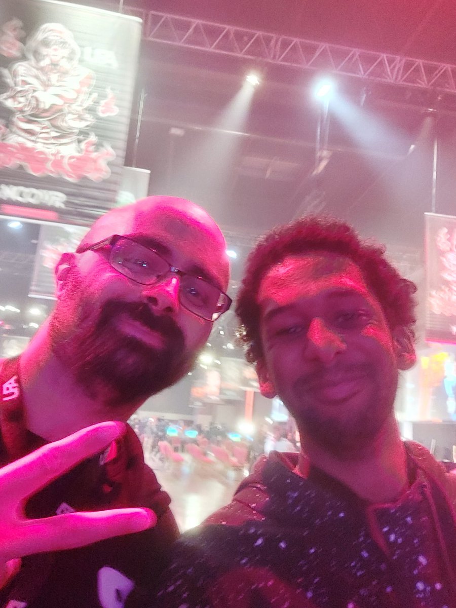 fuliodam's tweet photo. UFA was an amazing event! 
Thank you to everyone who was kind enough to take a picture with me!!

GGs to everyone I got to play, both in bracket and in casuals.

Et bien sur merci au bro @Kimylong  de m'avoir accompagné!!! https://t.co/gxhvoailaL
