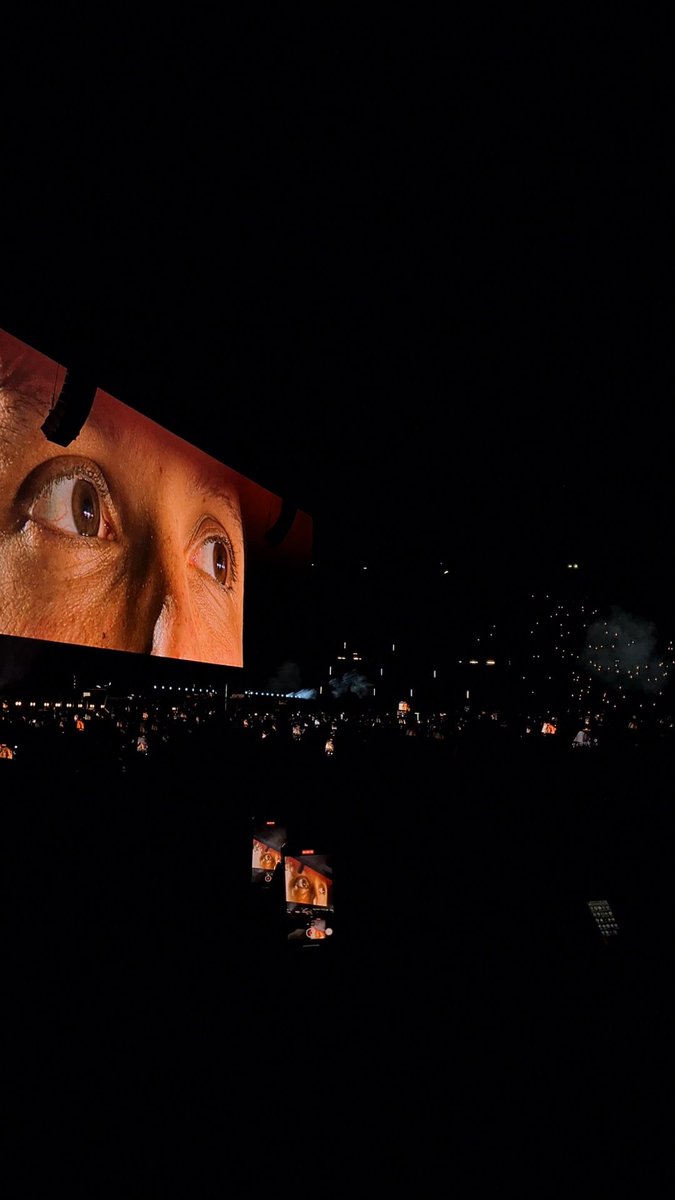 occhi forti e cuori fragili 🌟