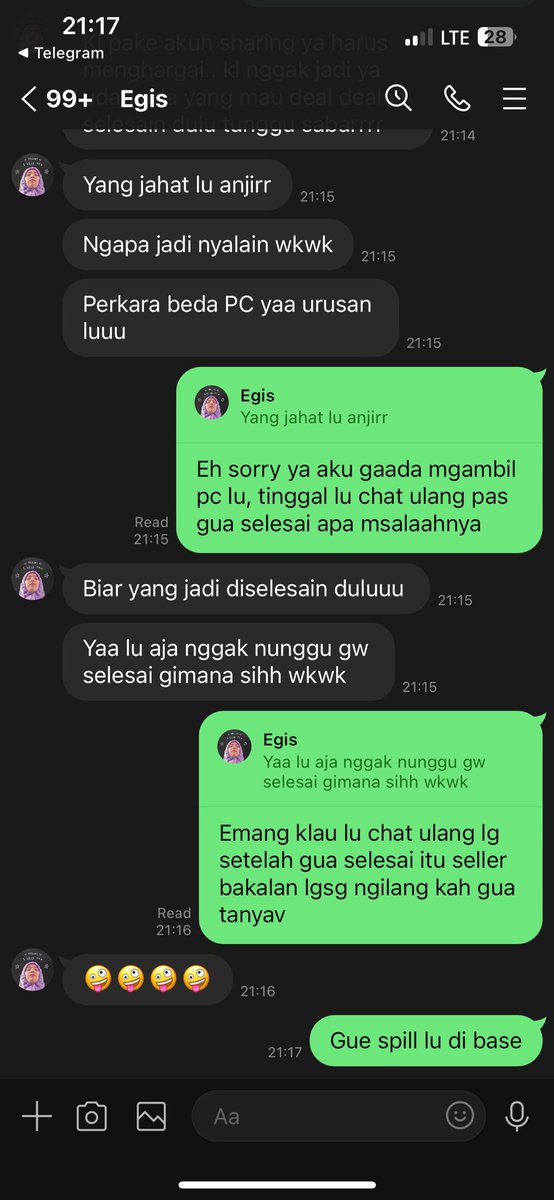zeroOclock07's tweet photo. @y00naaaaa Gimana mau chat an org nya tengil kek gini https://t.co/L1dRC1qbzX