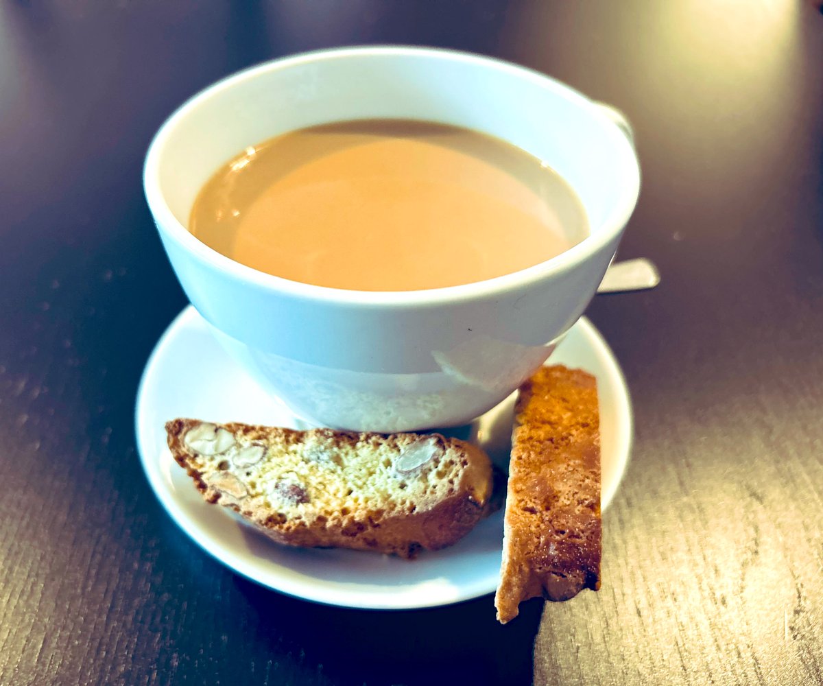 StrengthEwa's tweet photo. #QuickCoffeeBreak #SpoiledBitch #ItalianCoffee https://t.co/so48YJqzH8