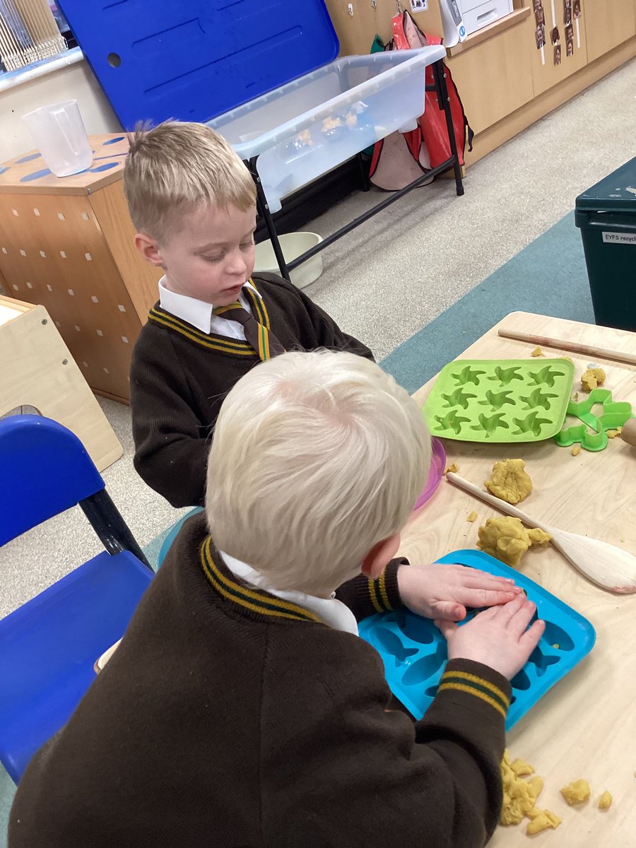 NStHerberts's tweet photo. “You’re doing really well there! Well Done, you’re so clever at things”
The children in nursery have developed some amazing friendships and support each other in all they do! #stronginlove @StHChaplains https://t.co/4IyUYWd3xK