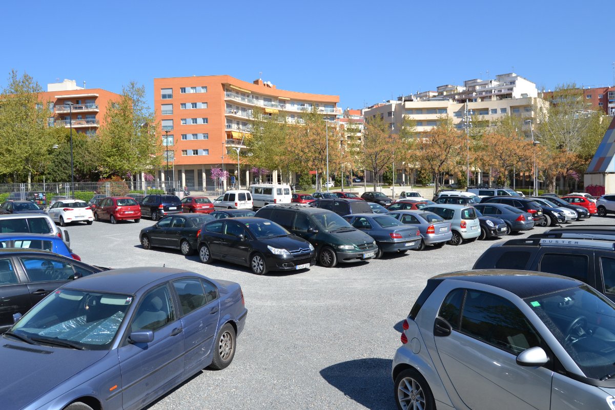 reus_cat's tweet photo. L’Ajuntament engega un pla de millora dels aparcaments dissuasoris 🚗

➡️ Consulta aquí el calendari d’obres previst i els aparcaments alternatius més propers 

ℹ️ https://t.co/U27ODRJlYk https://t.co/2NwzhmhzqM