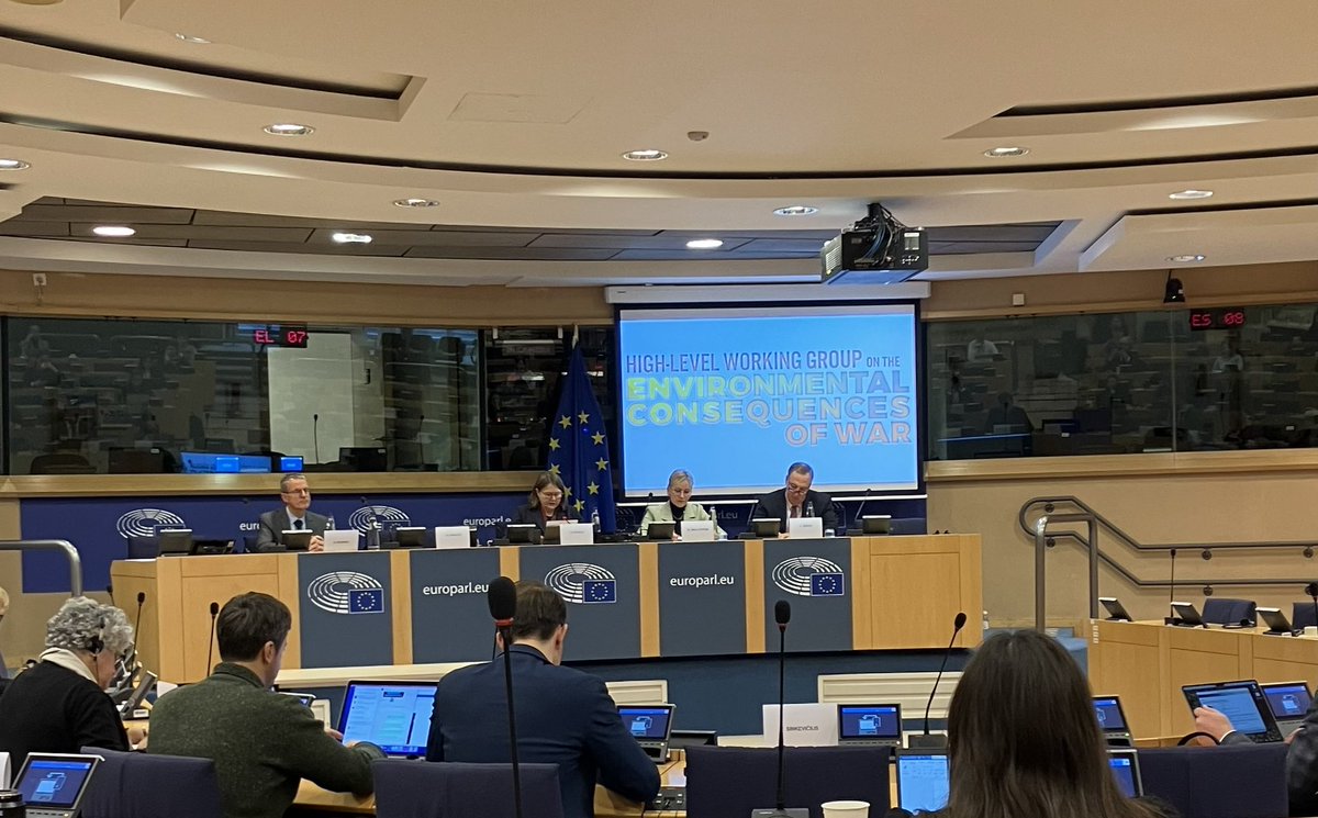 JPuukki's tweet photo. @HeidiHautala chaired a public hearing of the HL Working Group on the Environmental Consequences of the War in 🇺🇦 at @Europarl_EN Experts and govt representatives discussed I.a. the devastating environmental impacts of the war, accountability and Ukraine’s green recovery. 🇪🇺🇫🇮🇺🇦 https://t.co/ATeYfVzeGS