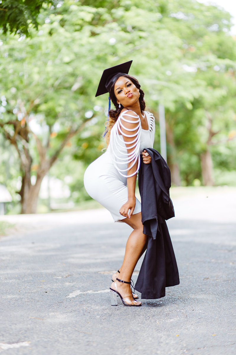 dalvinnabil's tweet photo. Nisaidie ku-Retweet my next Client anaweza kuwa kwenye TL yako ๐๐ฝ
Graduation Photoshoot that I did.
I have a Special offer for you.
Contact me and letโs talk.
#2023Graduation #Daressalaam #nipedili #UDSM #Lawschool https://t.co/p2komBc5el