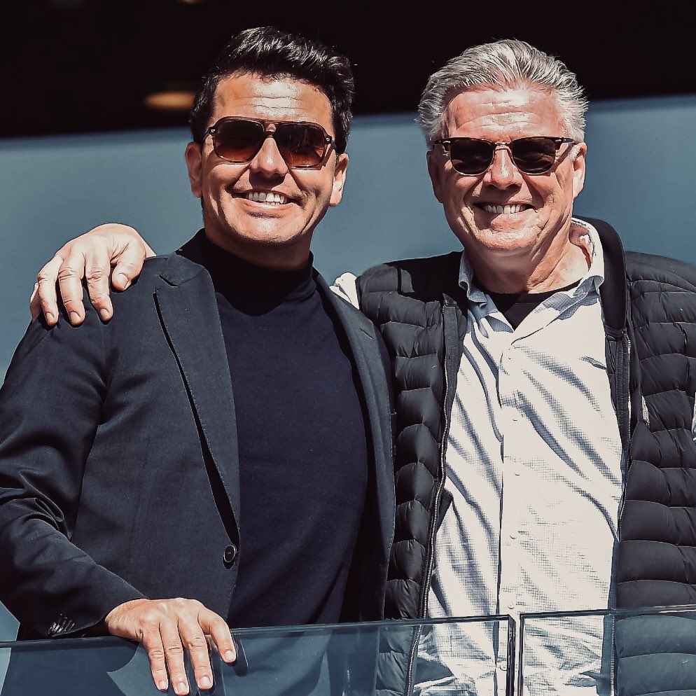 JanSmit's tweet photo. Het einde van mijn voorzitterschap bij FC Volendam is nabij. Gisteravond ontving het vierkoppige bestuur van FC Volendam een mail van de Raad van Commissarissen, waarin het voorgenomen ontslag van het voltallige bestuur wordt aangekondigd. https://t.co/bMsgpuGNEo