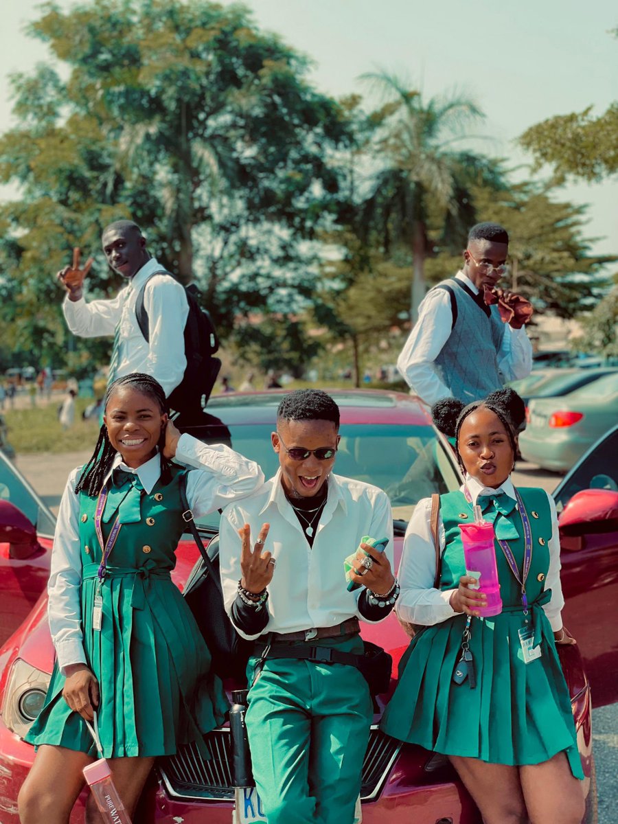 noble_tga's tweet image. FUTA Class 22 Pictures and Outfits of the day innit?🤩🤩

Featuring: Myself @ImLayo1 @DrBlack55 @Bobby_Kinola @Semi_loore12 

#futaclass22 #invicta #backtoschool