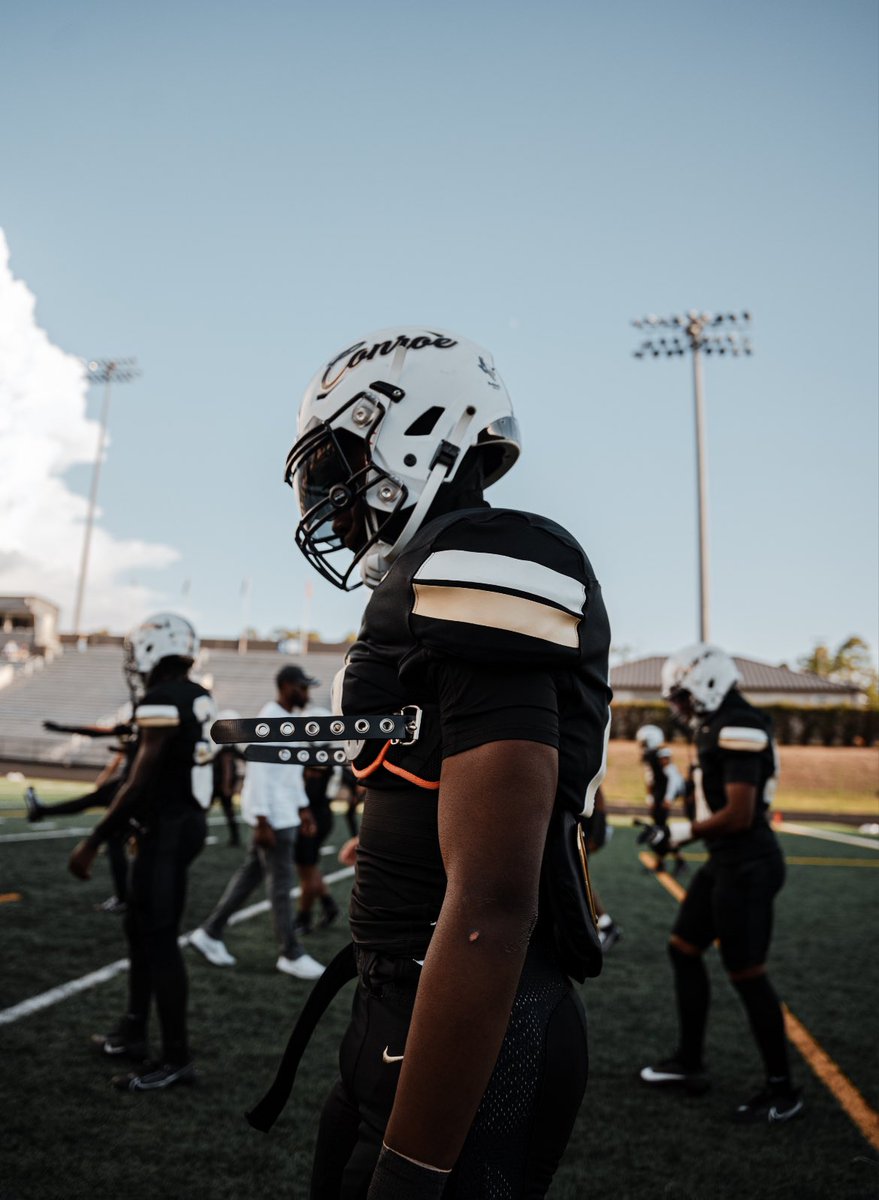 _marcjones's tweet photo. Jr Szn🐅
2 Interceptions❕
5 PBUS❕
1 Fumble Recovery ❕
16 Solo Tackles❕
43 Total Tackles ❕
Second Team All District ❕https://t.co/Xc3X7cCPjW
@CoachHardeman @ConroeTigersFB
@E_Westbrooks20 #TheFuryEffect🔥@COACHGRANT6 @Fury7v7 @AFGP_Sports @OnPurpose_WP @FlenoyRicky https://t.co/VsavSLobfJ