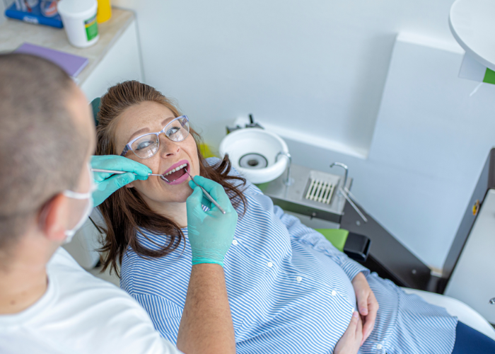 ManorHouseYork's tweet photo. Not only does gum disease impact your health, it can also impact on the health of your baby. See your dentist when you learn you are pregnant, to prevent complications.

Learn more: https://t.co/bJR6iZJrJ6

#OralHealth #DentalCare #ManorHouseDental https://t.co/3PqWjaBEr5