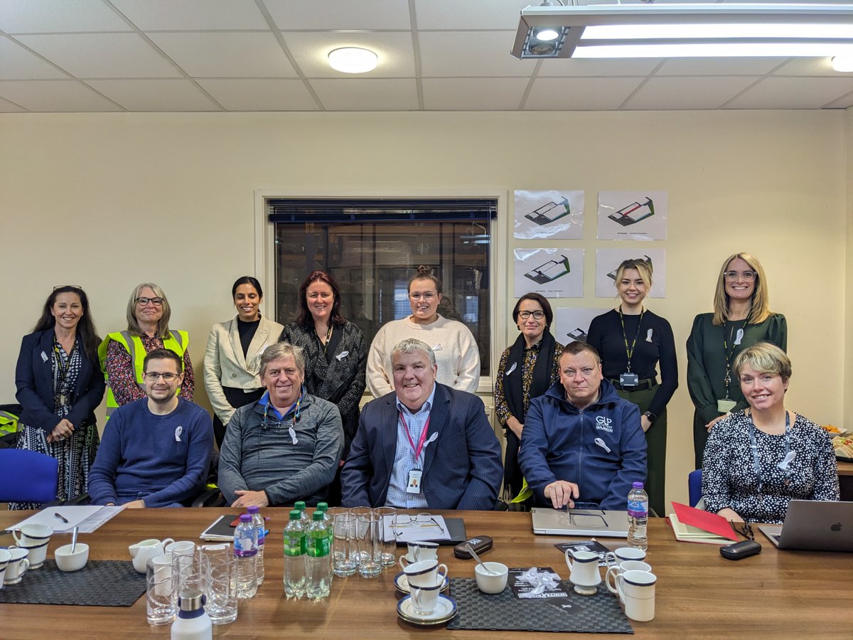 Bury's business leadership group met today and showed their support for the White Ribbon campaign. Find out more about White Ribbon, how to get involved and what you can do to help end violence against women👉whiteribbon.org.uk @burymeansbiz