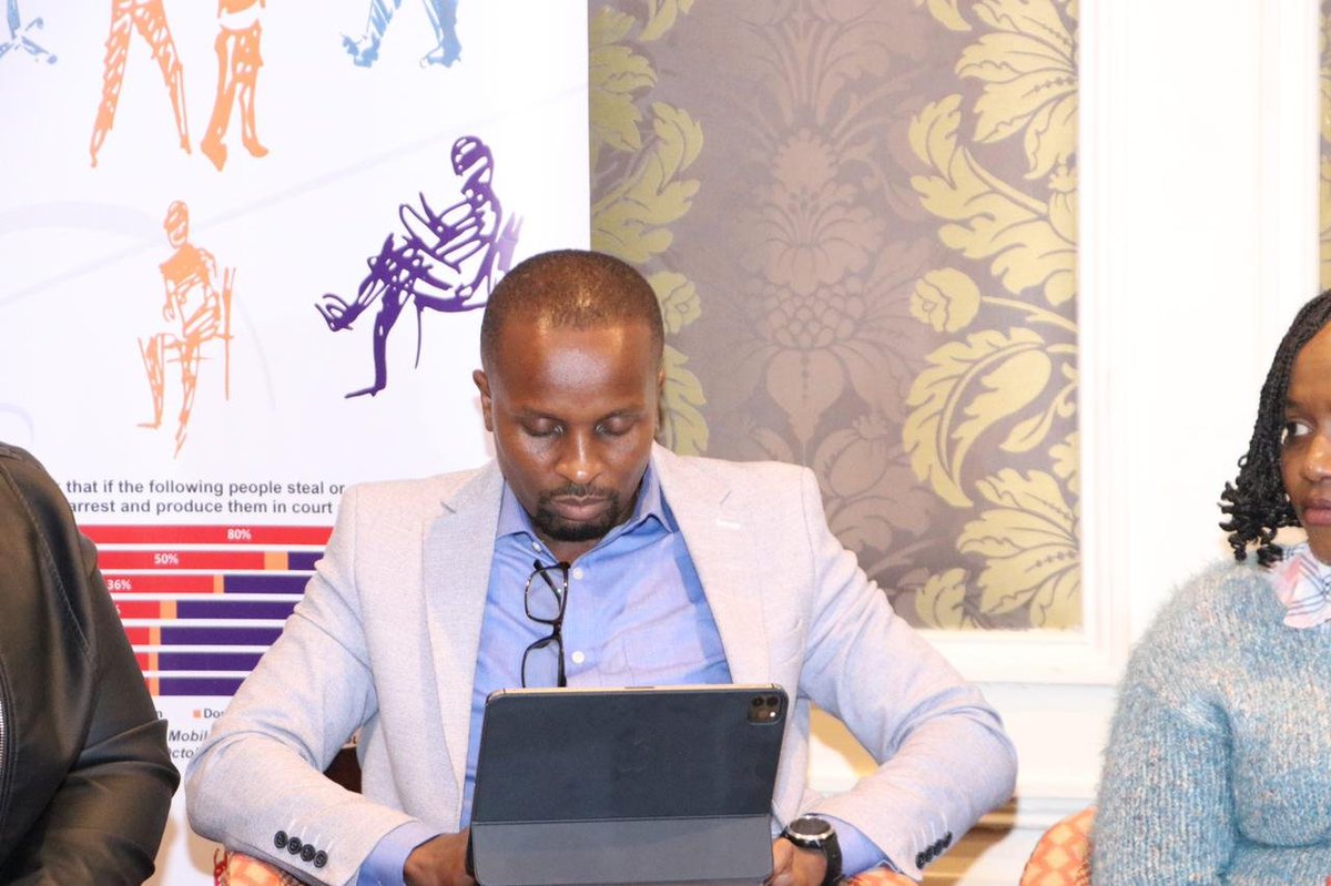 Twaweza_Ke's tweet image. "We must continually remind politicians that their primary responsibility after election is to deliver services to the people." - Edwin Adoga, of
@KAS_Kenya.   

#DevolutionAt10 #SautiZaWananchi