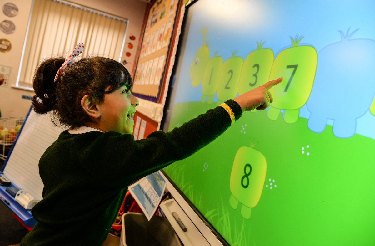 Tomorrow we welcome our Teaching Assistant cohort to <a href="/mppsch/">Manley Park Primary</a> for the first session of our SKTM TA programme.

We are really pleased to offer training to TAs who have such an important role in schools.

Thank you to <a href="/NatalieNatfjay/">Natalie Jayson</a> for running this group :)