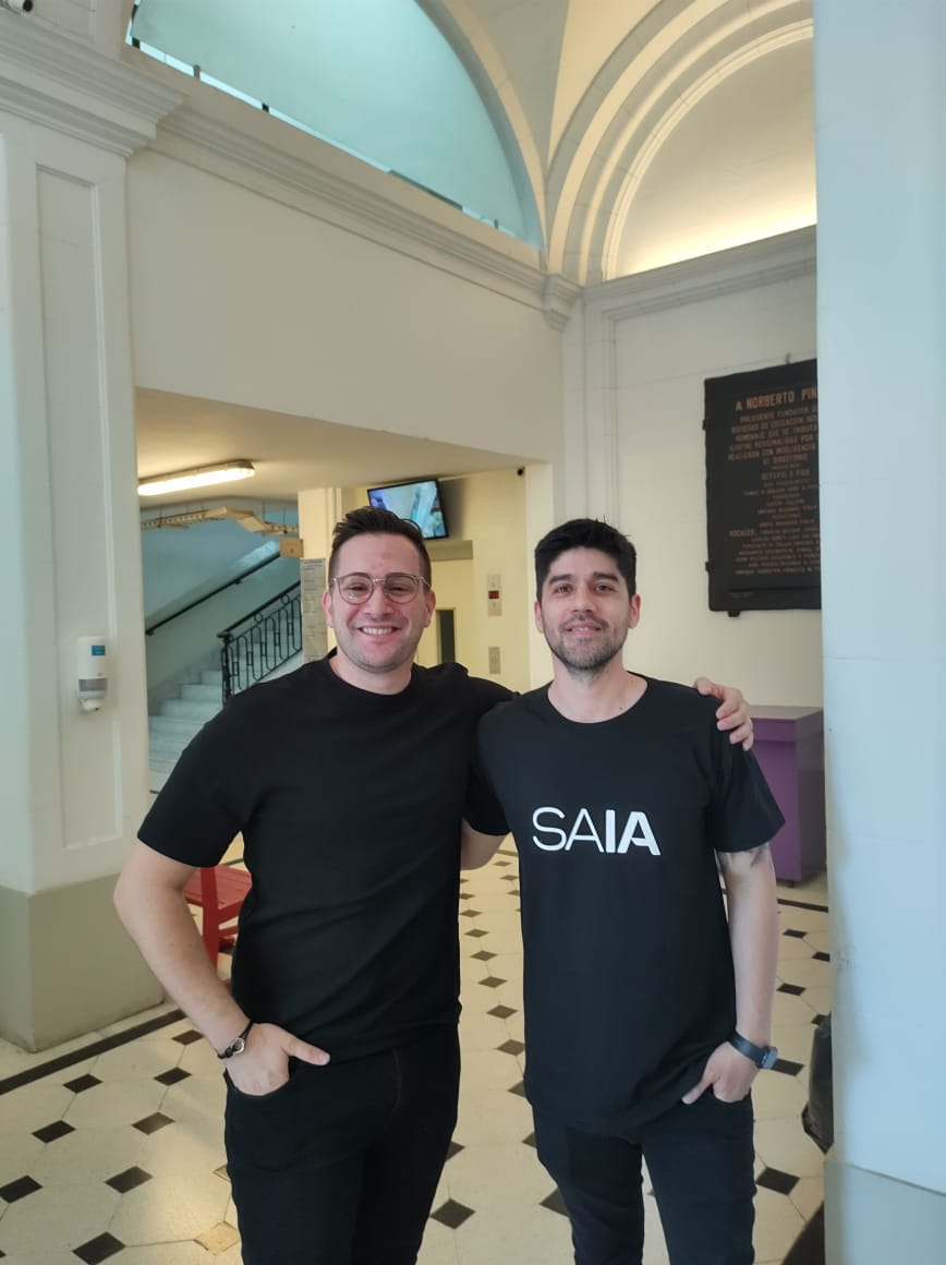 id_GabrielSosa's tweet photo. 🌌 La acción de generar espacios e #iterar con la @SAIA_AR 

#innovacion #InteligenciaArtificial #comunidad_ia https://t.co/J5QJCoyUYr