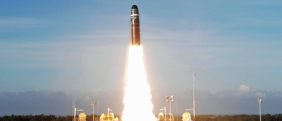 Tir M51.3 : "lorsque la France échange avec la Russie, c’est en tant qu’État doté de l’arme nucléaire" explique <a href="/HFayet/">Héloïse Fayet</a> 
varmatin.com/defense/la-fra…