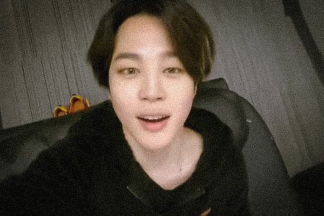 hourlyjimineyes's tweet photo. jimin is so beautiful ✧.* https://t.co/KXJcrrAaKk