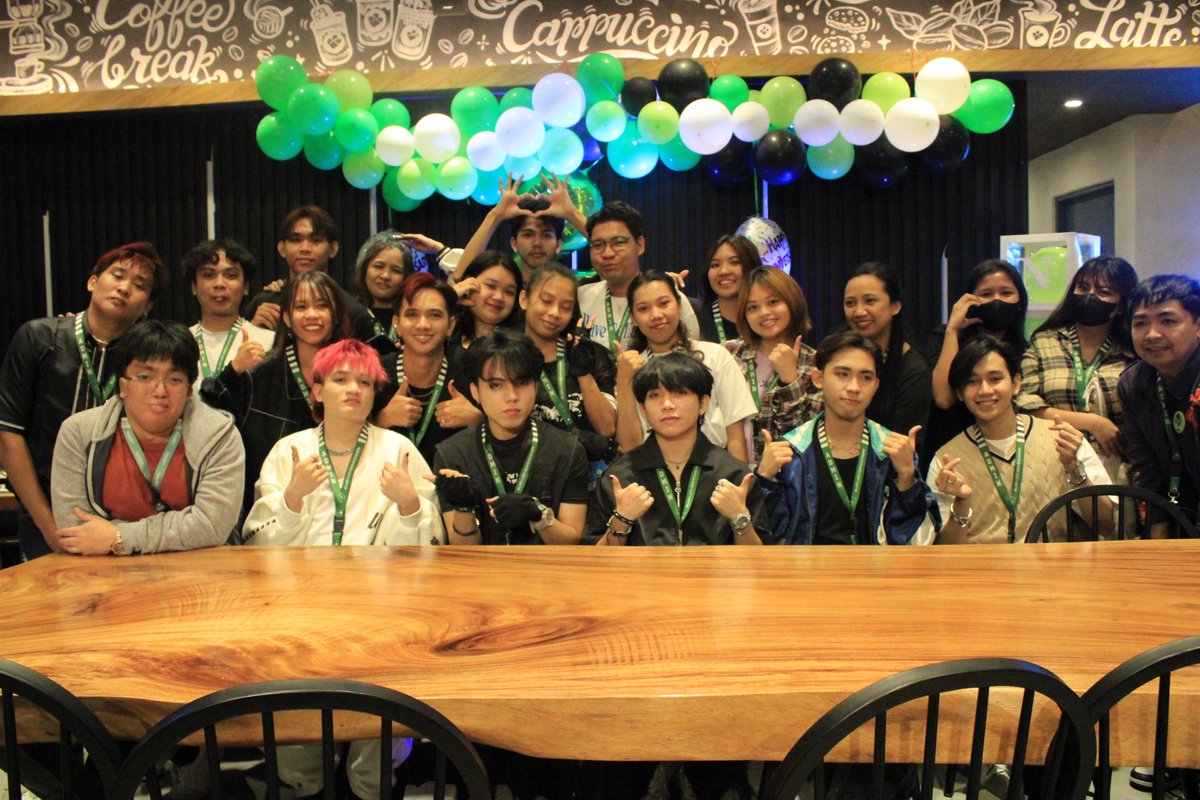 Thank you, NEONS

Your unwavering support and endless love fuel our passion, making our dreams possible. We are grateful for the people behind this successful Anniversary Cafe Event. Mahal namin kayo, Yakapasalamat.💚

#NEO_PH