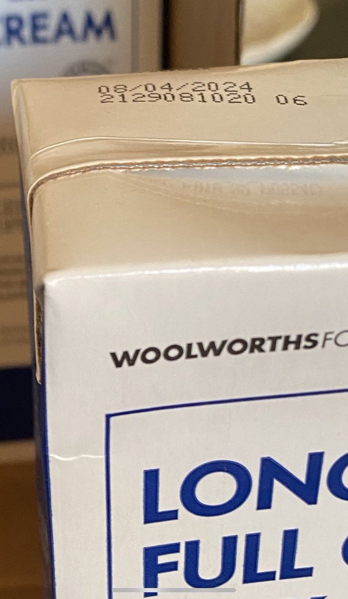 Sandraboyce19's tweet photo. @WOOLWORTHS_SA How long should I wait for management to action the rotten milk.. it’s over 4 day. I am frustrated you ignore DM’s. You request for my details so people.. I have a right to be sold fresh milk, it my money. I
 @TOPSatSPAR no different #Woolies #Cyan I wish people can retweet this https://t.co/nnJCFZE7Ri