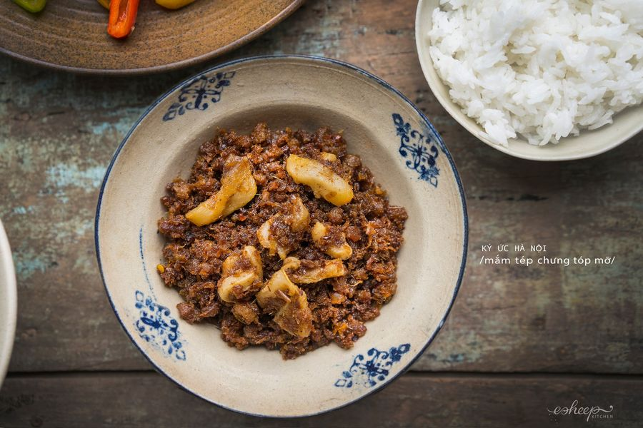 Dotheevolution3's tweet image. “TIẾT SƯƠNG GIÁNG” LÀM MẮM TÉP CHƯNG THỊT ĐƯA CƠM
/Bí kíp chưng mắm siêu đỉnh nhà bà Anh mà chưa ai nói cho bạn biết! Bạn nào chưa nghĩ được tối nay ăn gì thì lưu ngay công thức này nhé!/
“Bổ đông không bằng bổ tiết sương giáng” - bạn đã từng nghe chưa?
Sương…