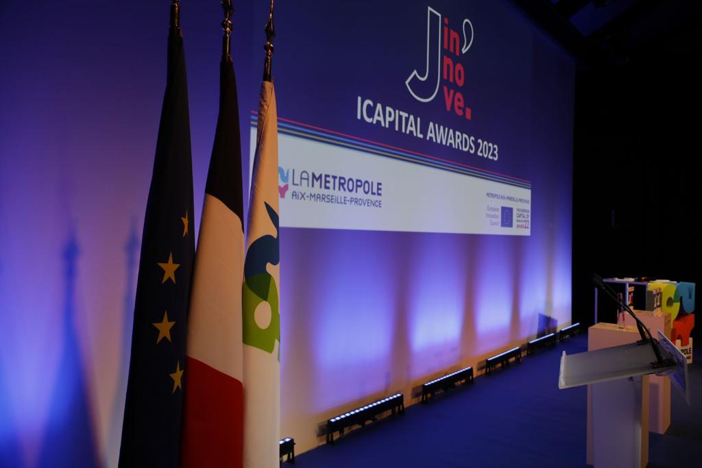 oneprovence13's tweet photo. À l'issue de son année en tant que "Capitale européenne de l'innovation", la @AMPMetropole remet cet après-midi au sein du @Mucem les #iCapitalAwards, honorant ainsi quelques-uns des acteurs les plus novateurs de la région.💡
#Jinnove #OneProvence #AixMarseilleProvence https://t.co/L9kV9vo48m