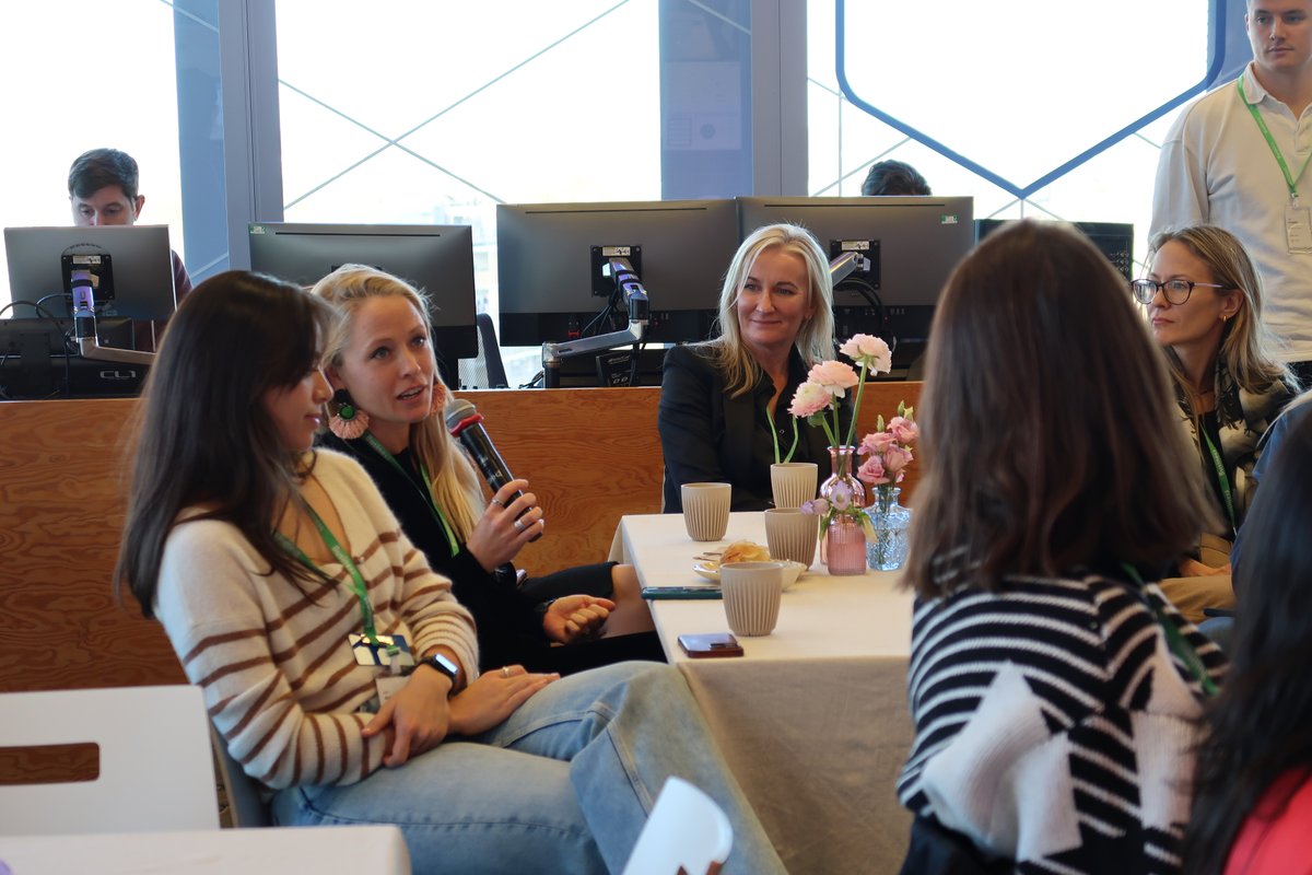 Inspiring Fifty tweet media