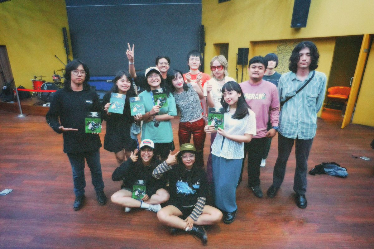 mmmarkosbaby's tweet photo. was honored and grateful to be part of the most exciting experience with Drizzly, The Caroline’s, and Paska Records.
and thank you so much to everyone who’s come out so far and participated in the ‘OUTSET’ Tour 2023 🔮🪄💙 https://t.co/Mwo99yqSW2