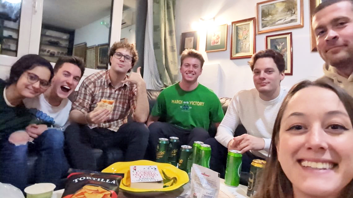 JesuitTampaFL's tweet image. The best thing you will read today is recent @NotreDame graduate Mitchell Johnson '19's account of his first couple of months as a Fulbright Scholar teaching English in Podgorica, Montenegro, click below.

#AMDG #MenforOthers @_mitchelljohnso

mailchi.mp/fb14591ce8f5/m…