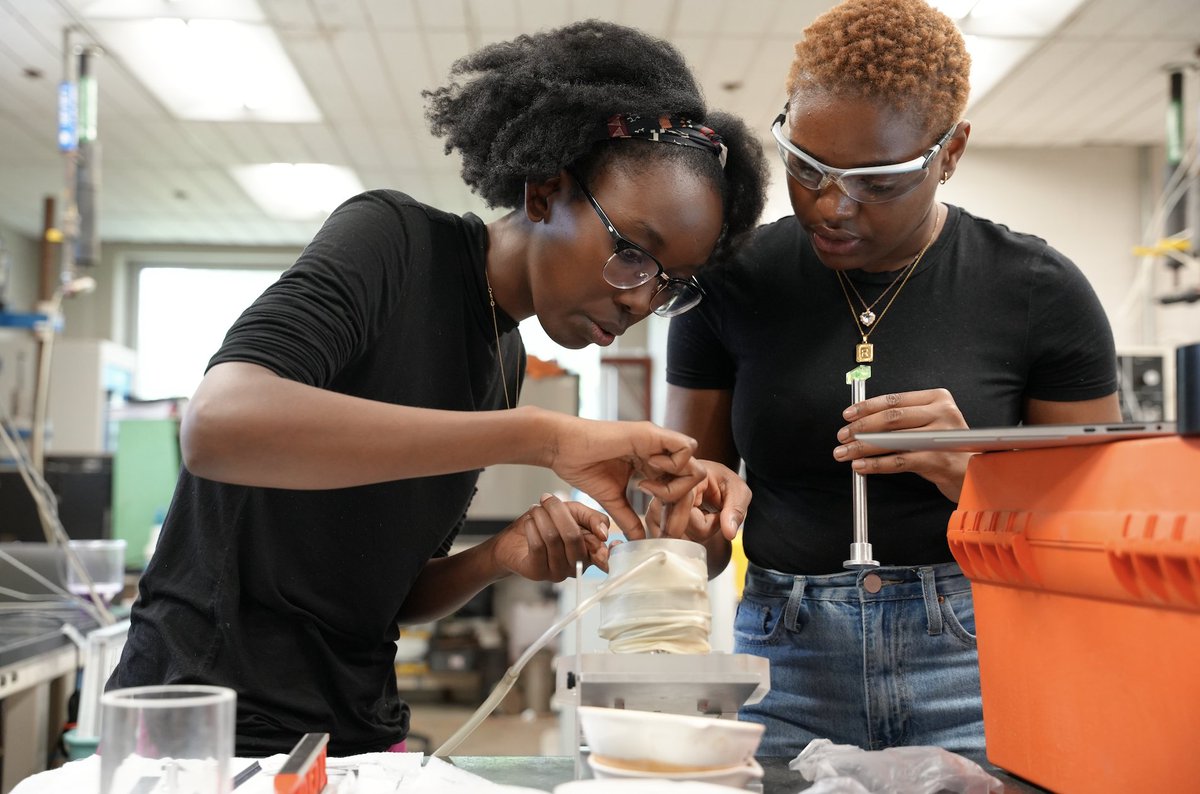 For some CCEE undergraduate students, summer break is the perfect time to explore doctoral programs firsthand through the department’s Research Internship Summer Experience (RISE) program. 

Take a closer look at some of their research: loom.ly/L-VstiY