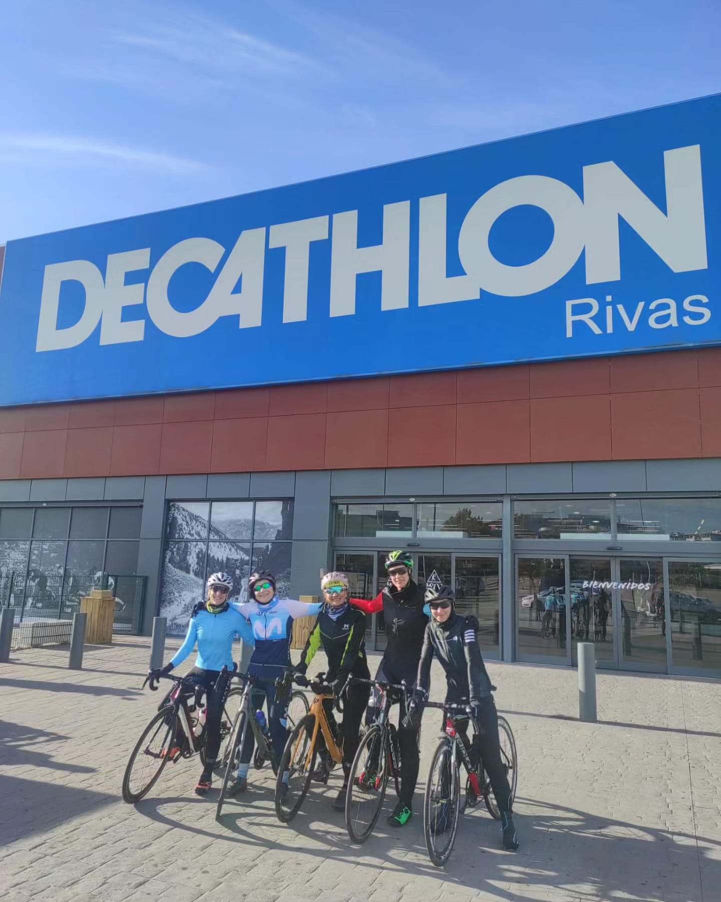 Decathlon Espa a DecathlonES X