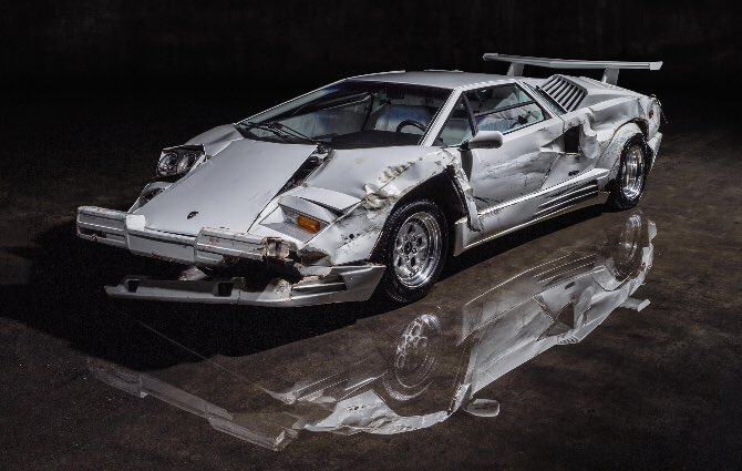 The 1989 Lamborghini Countach that starred (and crashed) in “The Wolf of Wall Street” just crashed again at auction. It was estimated at $1.5 million - $2 million @BonhamsCars but failed to attract a minimum bid.