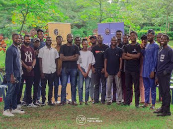 d_users_designr's tweet photo. Yea, remember I said we held our first in-person event on Saturday 😊
The best part was that, I was the moderator😌...
#fofakure @fof_akure @fof_africa #designdiscourse https://t.co/veZr6XfPcz
