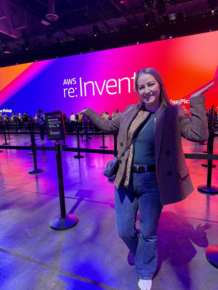 It’s that time of the year when I’m active on Twitter … or X … even the name changed since last time I opened the app 😬 Anyways I’m here for an awesome week at #reInvent 🎉 and if you are around and want to chat dm me