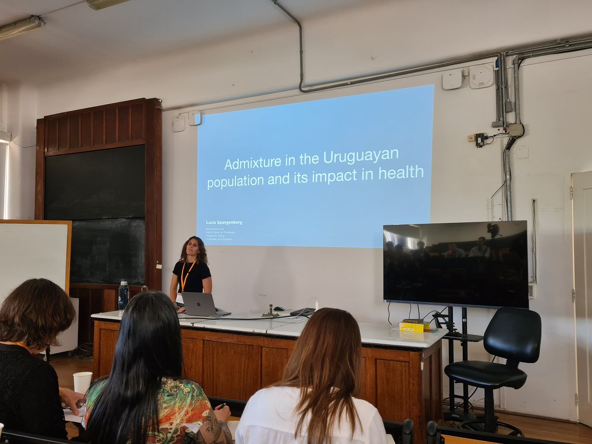 Daniela Robles @daniela-oaks.bsky.social (@daniela_oaks) on Twitter photo The first seminar of the <a href="/eventsWCS/">Wellcome Connecting Science Learning and Training</a> #CanGenAnalysis23 is being given by <a href="/Lu_span/">Lucia Spangenberg</a>, who is talking about the impact of #genetic #admixture in the Uruguayan population 🇺🇾 in health The first seminar of the <a href="/eventsWCS/">Wellcome Connecting Science Learning and Training</a> #CanGenAnalysis23 is being given by <a href="/Lu_span/">Lucia Spangenberg</a>, who is talking about the impact of #genetic #admixture in the Uruguayan population 🇺🇾 in health