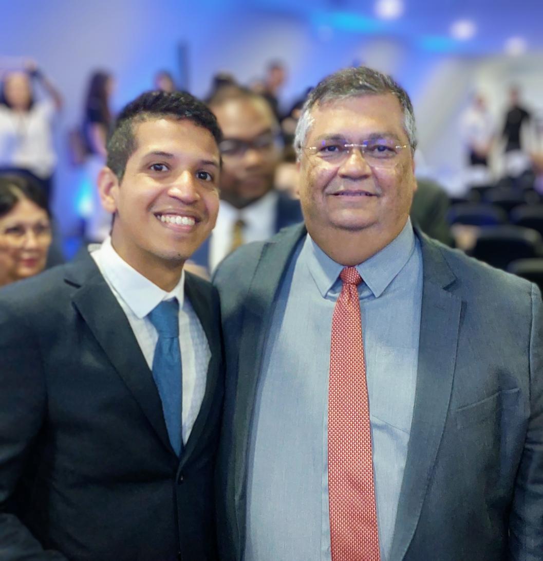 Fico feliz pela indicação, <a href="/FlavioDino/">Flávio Dino 🇧🇷</a> é altamente qualificado para o cargo, e de um senso de justiça enorme! Muito merecido, por todo serviço prestado em defesa do País, sei que fará ainda mais na Suprema Corte.
