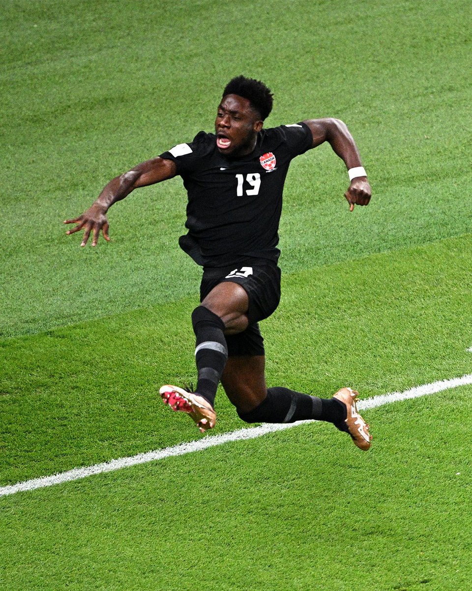 FIFAWorldCup's tweet photo. 🇨🇦⚡️ 𝐎 𝐂𝐀𝐍𝐀𝐃𝐀!

One year ago today, @AlphonsoDavies scored @CanadaSoccerEN’s first goal at a men’s #FIFAWorldCup. https://t.co/SWkuBTbQwO