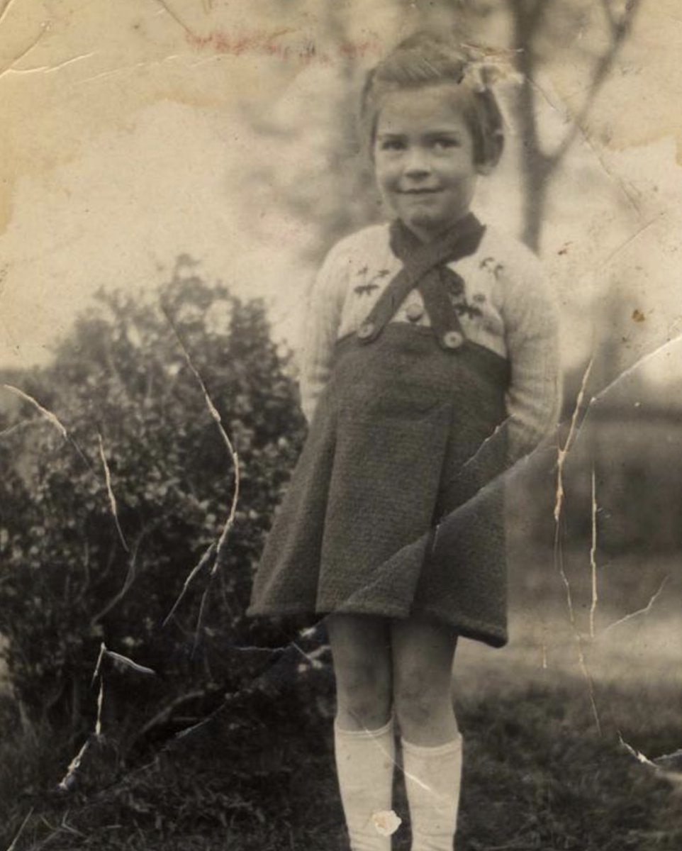 27 November 1937 | French Jewish girl, Fanny Cogan, was born in Paris.

She was deported to #Auschwitz from #Drancy on 7 December 1943. She was murdered in a gas chamber after arrival selection.
