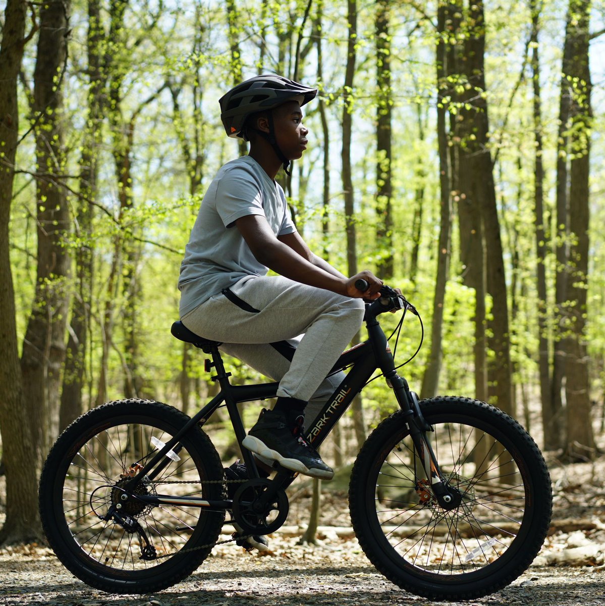 Sleigh your shopping list with bikes assembled in the USA:
🎁 20’’ BCA Kobra 
🎁 20’’ BCA Crossfire 
🎁 26’’ BCA Charleston
🎁 24’’ Ozark Trail Glide 
🎁 27.5’’ Ozark Trail Vibe
🎁 29’’ Ozark Trail Ridge