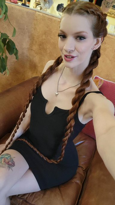 On set for @kinkdotcom 💋 https://t.co/Stj5eVjBQ2<a class="tags" href="/tag/kinkdotcom">@kinkdotcom</a><a href="/tag/mvsales"class="tags"><span>#mvsales</span></a>