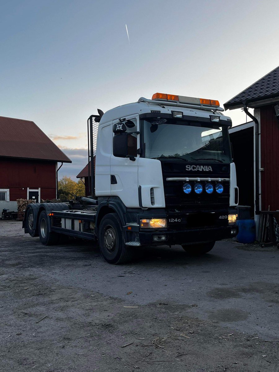 ChangFrick's tweet photo. Dear @elonmusk 

The swedish unions will most probably continue fighting against Tesla, even though you got an initial victory in the court. So far.

However, i am willing - without any compensation (ok, you can pay the diesel at least) to help you transport whatever needed during the blockade.

I have a Scania truck myself, and i know many workers and truck drivers who are fed up with the socialist unions who think they are above the law. We can help you with all distribution and logistics if needed!

Oh, and dont forget, you are more than welcome to buy electricity from my electrical retail company https://t.co/1TyhMBAkD7 to charge all teslas :-) Lets go nuclear on the socialists!