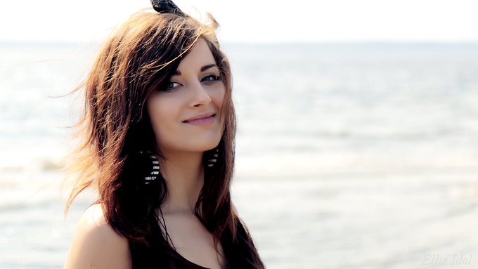 Looking to watch my clips, sext, join my fan club, or buy my worn &amp; naughty items? My profile link has