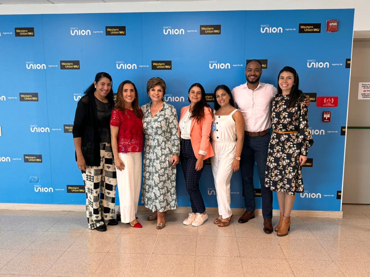 Colcob_Colombia's tweet photo. Agradecimiento a nuestros #AsociadosCOLCOB @SomosBancoUnion @BancoWOficial y @SynerjoyBPO en Cali por su cálida hospitalidad y apertura durante nuestra visita. Renovamos nuestro compromiso constante de estar cerca, brindando acompañamiento para fortalecer juntos la industria. https://t.co/dj9xhHKLp5
