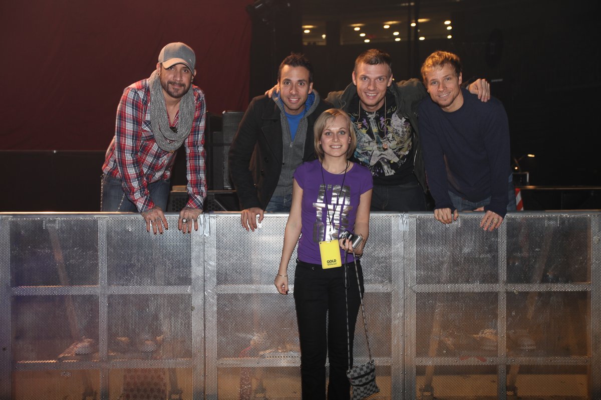 jkmns's tweet photo. On this day 14 years ago... 🤩🥹💜♥️
@backstreetboys @nickcarter @aj_mclean @brian_littrell @howied
#thisisustour #KTBSPA #thankful #dreamscometrue https://t.co/8Vl9vT2r9l