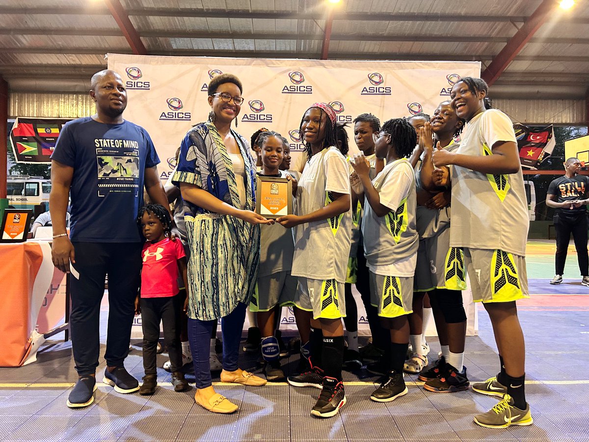DCDynamics's tweet photo. Hats off to the First and Second Runners Up of the #ASICSInvitational Tournament. They put on a great show and showed a strong fight!๐๐พ๐ฅ
Girls Division:
๐ฅ: Alpha Beta
๐ฅ: GIU
Boys Division
๐ฅ: GCIHS
๐ฅ: Alpha Beta
#LetTheKidsPlay https://t.co/PSnQ58m8Kz