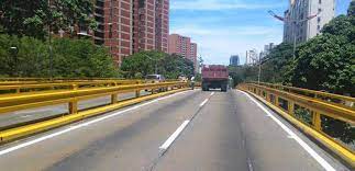 Restablecido paso vehicular por elevado de Maripérez
La reapertura de esta importante arteria vial ocurre luego de culminados los trabajos de rehabilitación integral que se le ejecutaron
<a href="/leidy09670511/">leidy</a>
#SerVenezolanoEsSerEsequibo