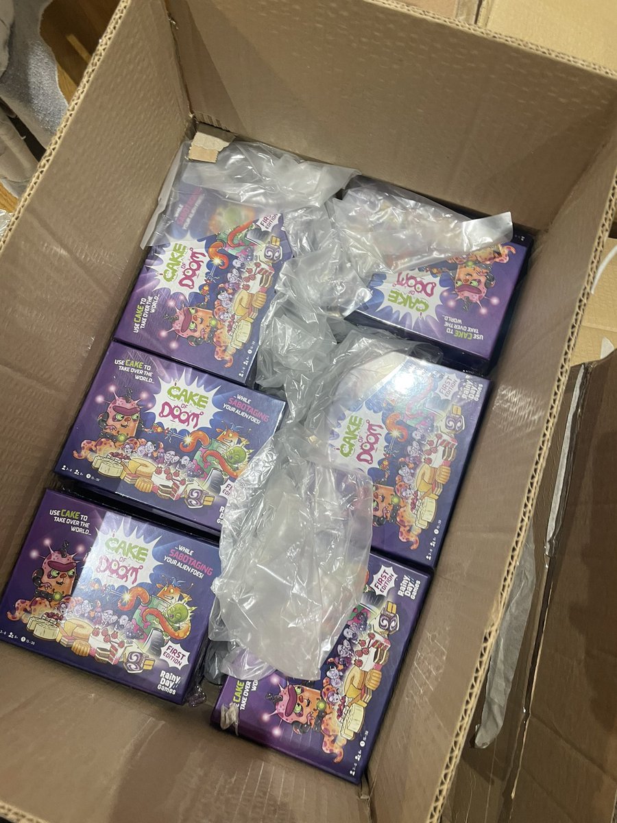 Pearl | Cake of Doom tweet media