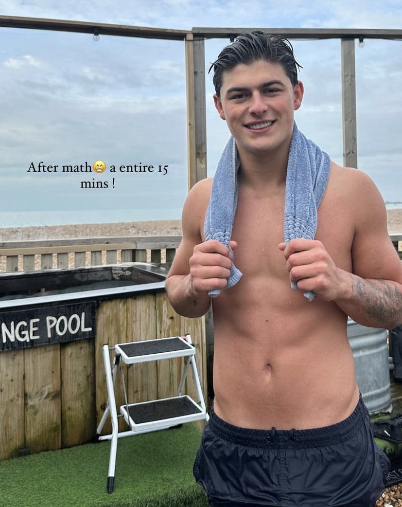 rugbyinthebuff's tweet photo. Louis Rees-Zammit 🏉 https://t.co/JGYRoLrMzU