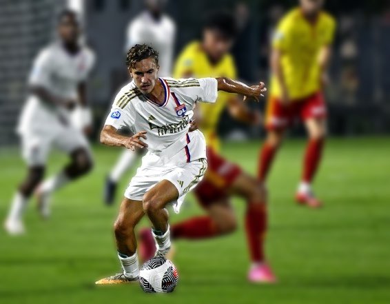 N3 OL 1 - 0 Limonest
Romain Perret est de nouveau buteur et offre la victoire à son équipe ⚽️🔥

#wemanageyourtalent