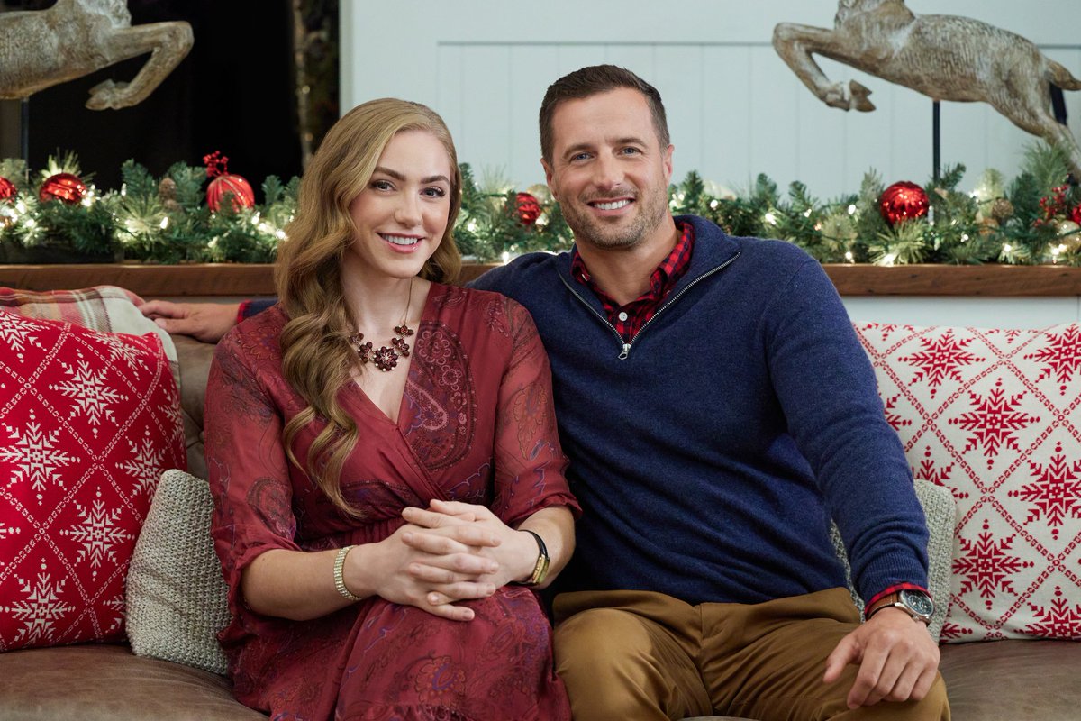 chesapeake_tv's tweet photo. @hallmarkmovie @BrendanJPenny @StaceyFarber @JessicaRSipos @BrendanJPenny and @JessicaRSipos together again!🥹 Best on-screen duo since 2017!

#ASeasonForFamily #Chessies @hallmarkmovie

📸: Hallmark Media https://t.co/r3b7F92Vk3