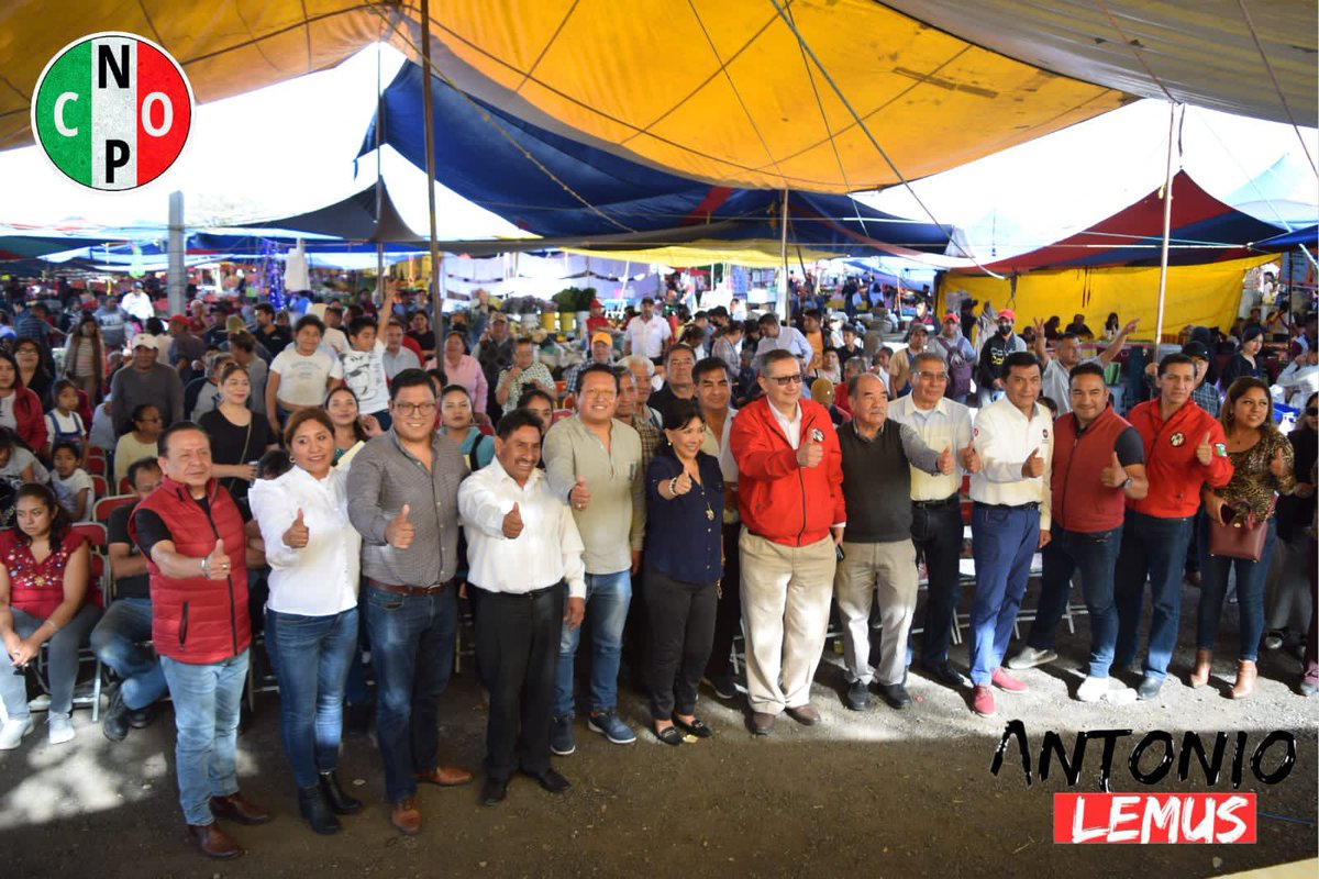 AntoniolemusJ's tweet photo. Fue un día magnífico 🤩 acompañe con mucho entusiasmo y emoción a mi amigo Don Nicolas Hernández Garza, presenciando su toma de protesta como representante del Movimiento Nacional de Agrupaciones Productivas y de Servicio de la CNOP Estatal. https://t.co/nCw12oZdqG