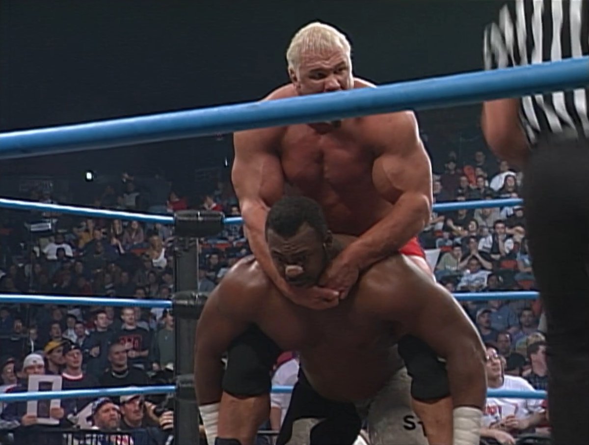 IAmEliasWWE's tweet photo. 11/27/2000
Scott Steiner retired Stevie Ray by technical submission to retain the WCW World Heavyweight Title on #Nitro from the Metro Center in Rockford, Illinois.
#ScottSteiner #BigPoppaPump #Freakzilla #BigBadBootyDaddy #StevieRay #HarlemHeat #WWE #WWELegends #WWEHistory https://t.co/54X59tB945